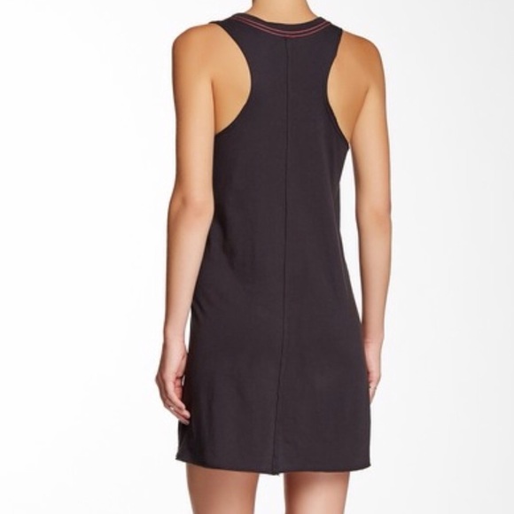 Graphic Tee ~Love So Right❤️ New Never Worn - Picture 8 of 8